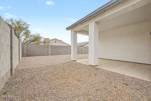 9051 W MAGNUM Drive, Arizona City, AZ 85123