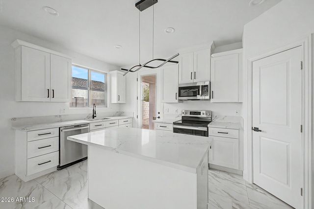 9051 W MAGNUM Drive, Arizona City, AZ 85123
