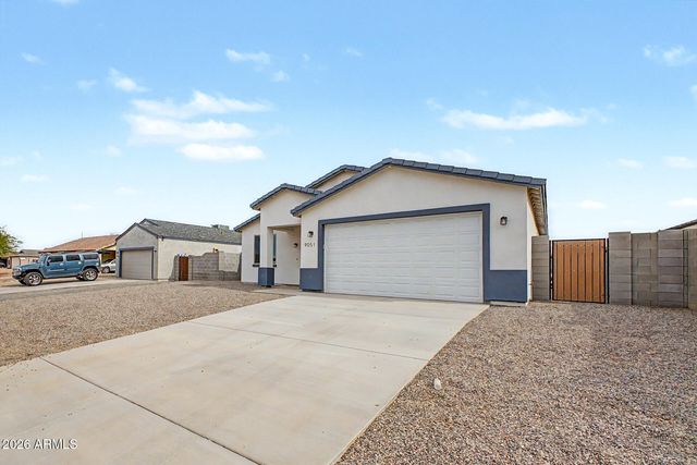 9051 W MAGNUM Drive, Arizona City, AZ 85123