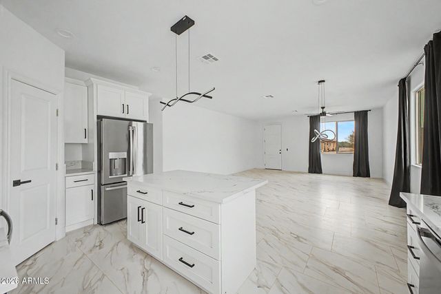 9051 W MAGNUM Drive, Arizona City, AZ 85123