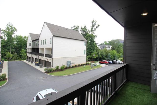 6532 Beacon Drive, Atlanta, GA 30328