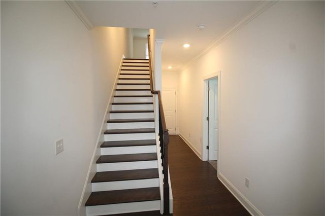 6532 Beacon Drive, Atlanta, GA 30328