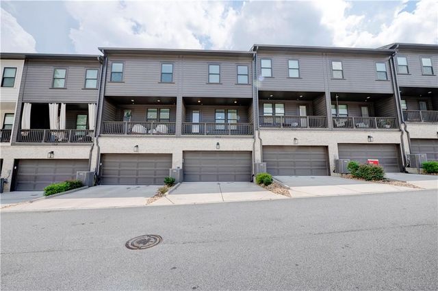6532 Beacon Drive, Atlanta, GA 30328