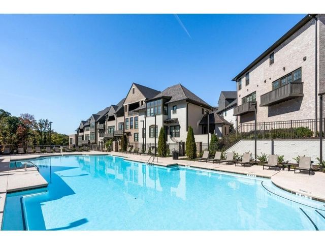 6532 Beacon Drive, Atlanta, GA 30328