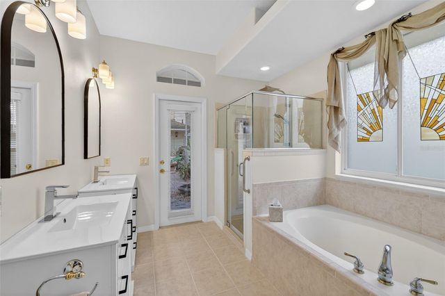 21635 STIRLING PASS, Leesburg, FL 34748