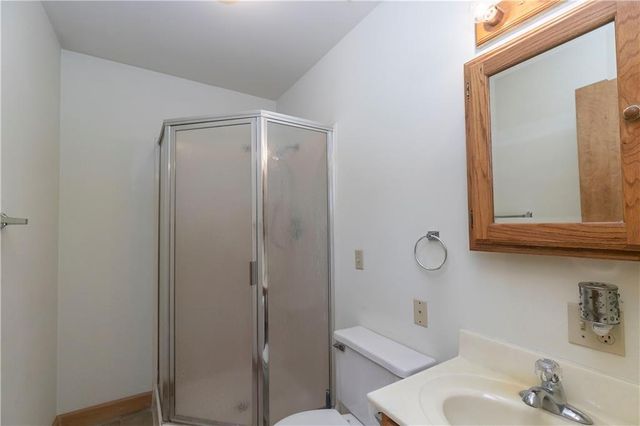 24069 Chieftain Road, Lawrence, KS 66044