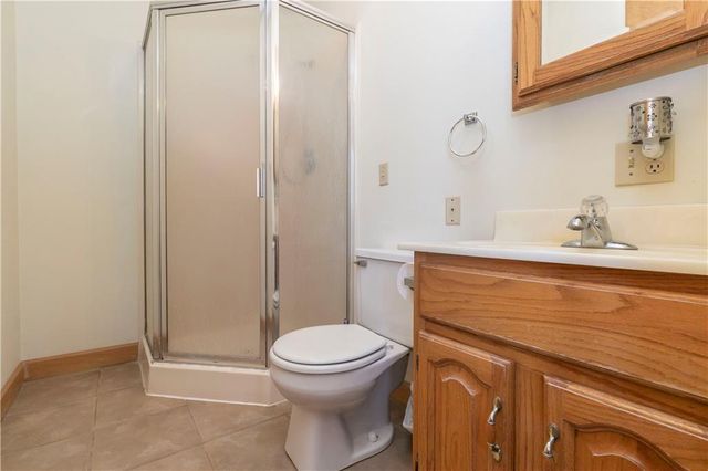 24069 Chieftain Road, Lawrence, KS 66044