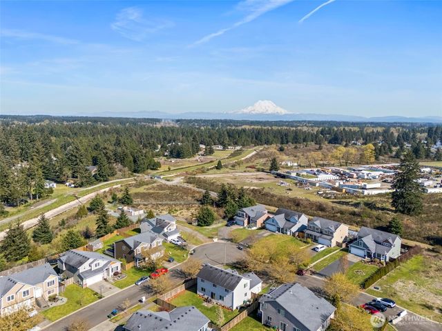 9115 Paradise View Court SE, Yelm, WA 98597