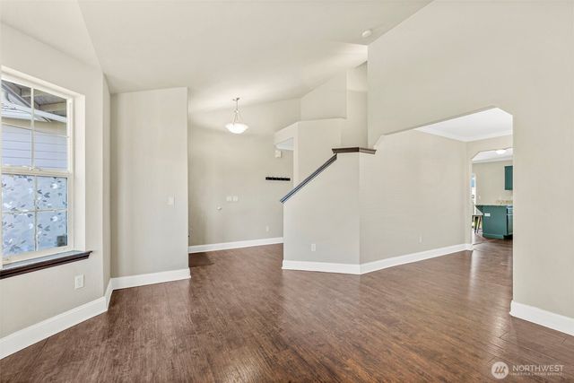 9115 Paradise View Court SE, Yelm, WA 98597
