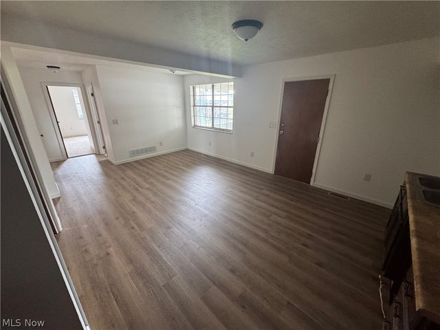 811 23rd Street, Vienna, WV 26105