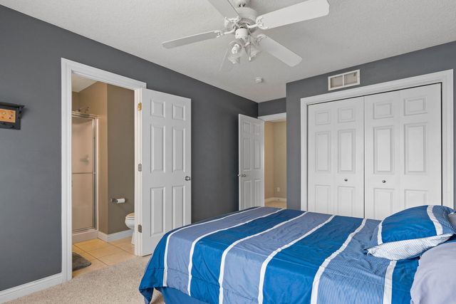 3212 Summertree Avenue, Bettendorf, IA 52722
