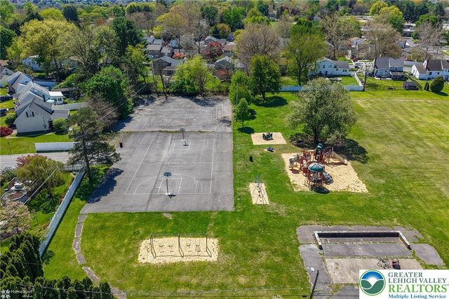 1953 Greenleaf Street, Bethlehem City, PA 18017