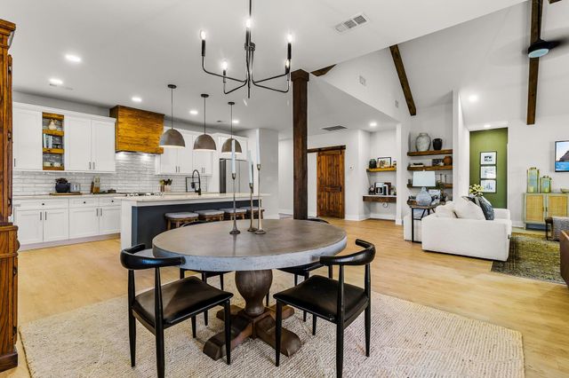 162 Legend Lane, Livingston, TX 77351