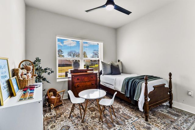 162 Legend Lane, Livingston, TX 77351