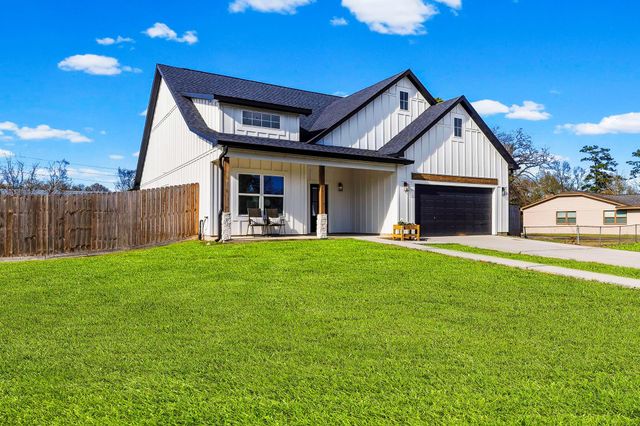 162 Legend Lane, Livingston, TX 77351