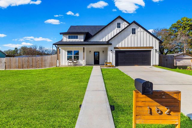 162 Legend Lane, Livingston, TX 77351