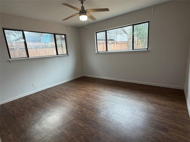 7404 Bethune Ave, Austin, TX 78752