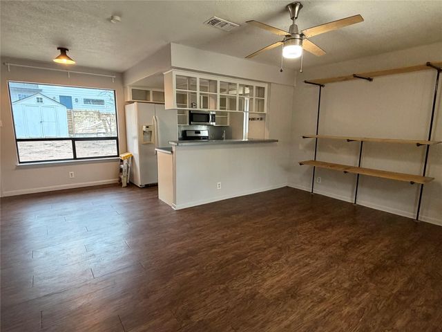 7404 Bethune Ave, Austin, TX 78752