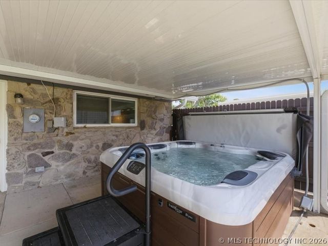 12428 W 61st Street S, Sapulpa, OK 74066