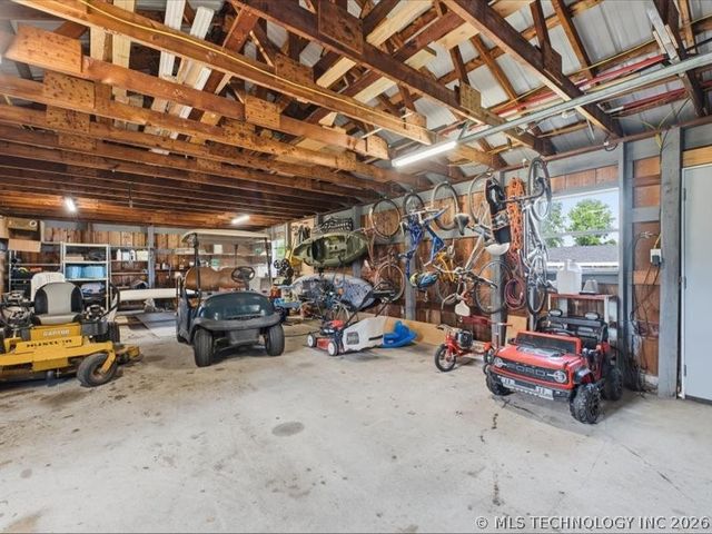 12428 W 61st Street S, Sapulpa, OK 74066