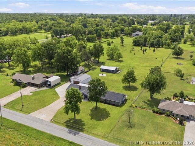 12428 W 61st Street S, Sapulpa, OK 74066