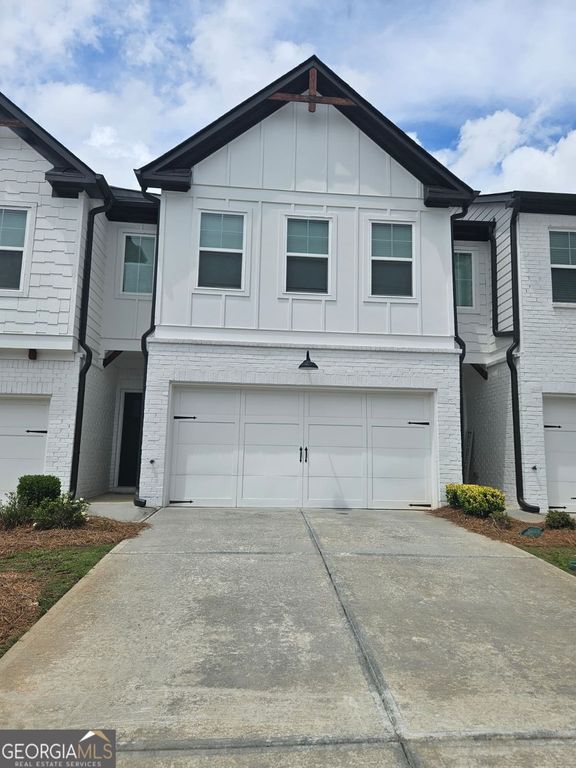 56 Auburn Hill Drive, Auburn, GA 30011