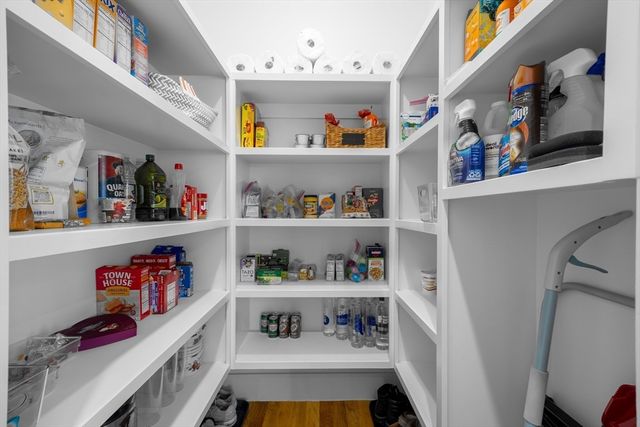 1813 River St 1813, Boston, MA 02136