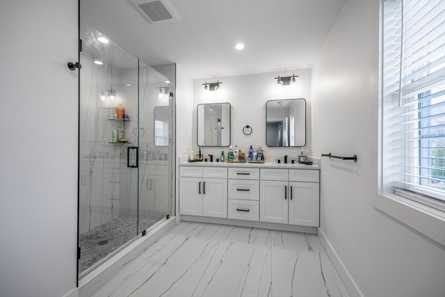 1813 River St 1813, Boston, MA 02136