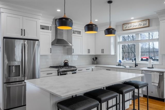 1813 River St 1813, Boston, MA 02136