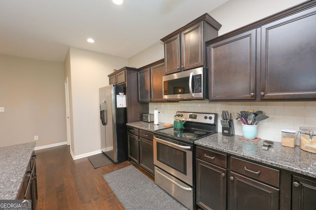 217 Briandwood Drive, Newnan, GA 30265