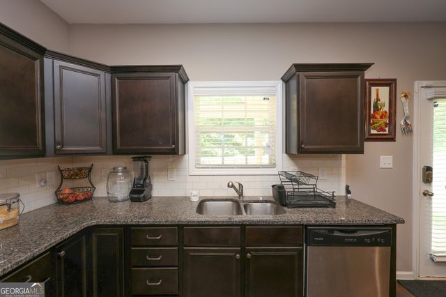 217 Briandwood Drive, Newnan, GA 30265