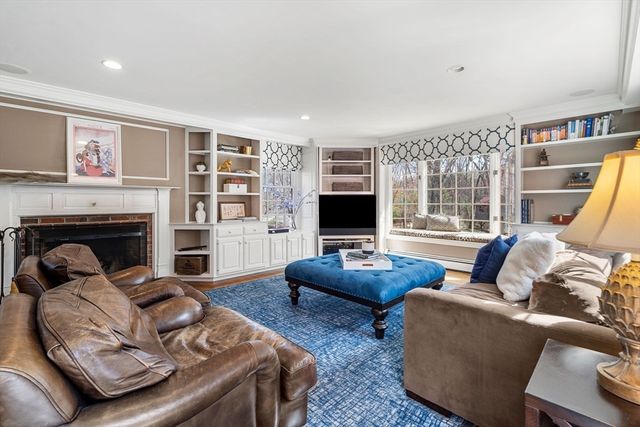 3 Buchan Road, Andover, MA 01810
