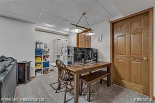 20155 Wayne Road, Livonia, MI 48152