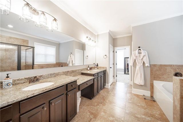 7740 Stratford Lane, Atlanta, GA 30350