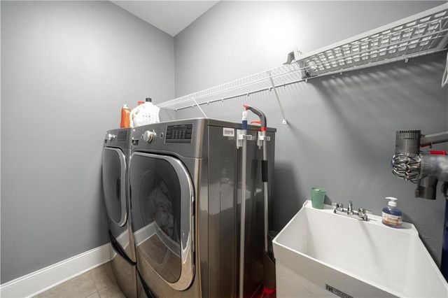 7740 Stratford Lane, Atlanta, GA 30350