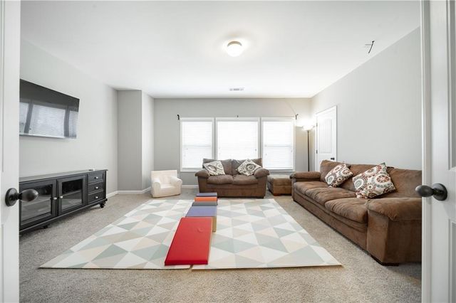 7740 Stratford Lane, Atlanta, GA 30350