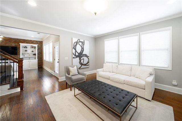7740 Stratford Lane, Atlanta, GA 30350
