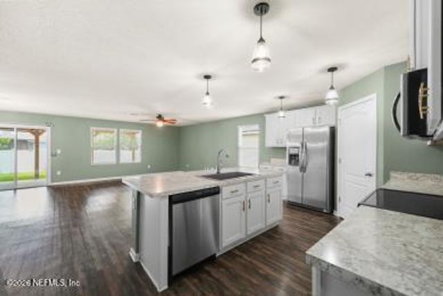 2456 COLD STREAM LANE Lane, Green Cove Springs, FL 32043