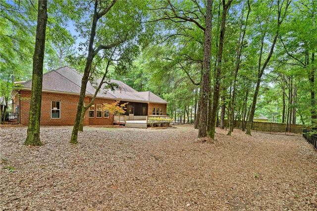 107 Willow Lake Drive, Fairhope, AL 36532