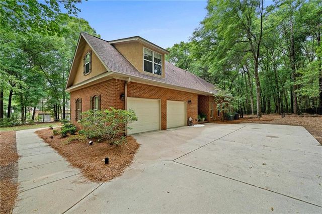 107 Willow Lake Drive, Fairhope, AL 36532