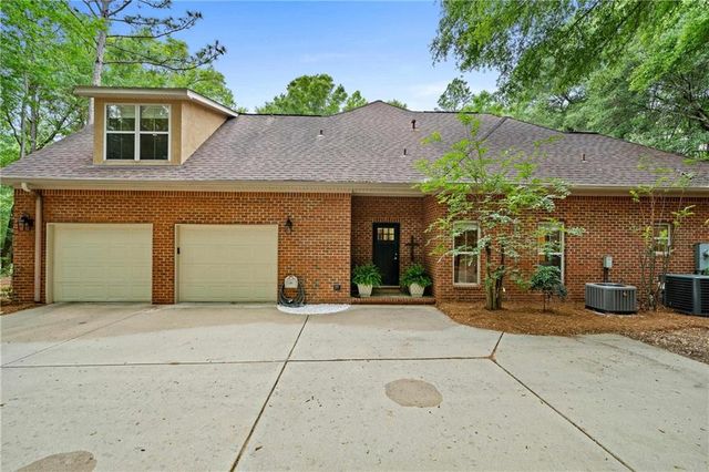 107 Willow Lake Drive, Fairhope, AL 36532