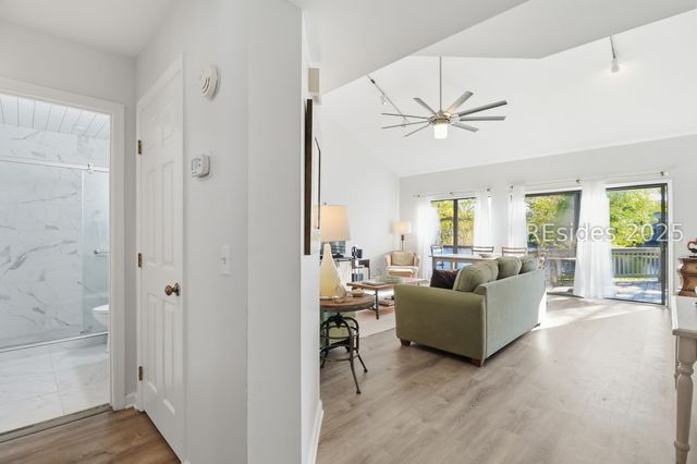 17 Lake Forest Dr Apt 3348, Hilton Head Island, SC 29928