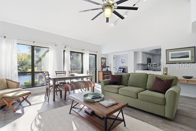 17 Lake Forest Dr Apt 3348, Hilton Head Island, SC 29928