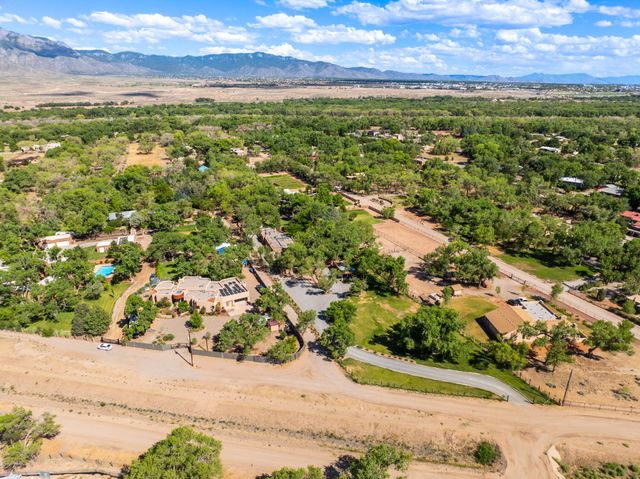 1144 Andrews Lane, Corrales, NM 87048