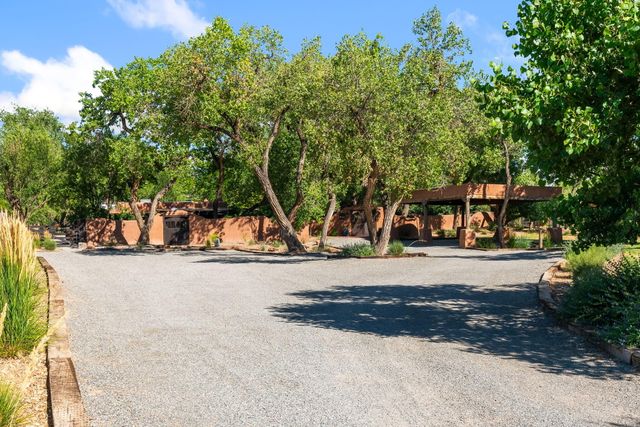 1144 Andrews Lane, Corrales, NM 87048