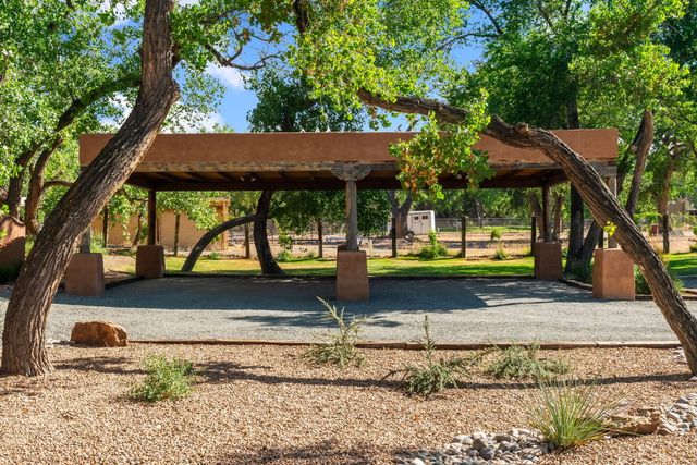 1144 Andrews Lane, Corrales, NM 87048