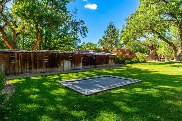 1144 Andrews Lane, Corrales, NM 87048