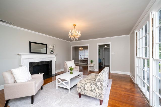 1427 S Wall Ave, Tyler, TX 75701