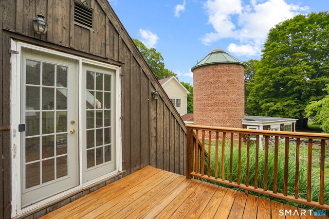 1270 Saybrook Road, Haddam, CT 06438