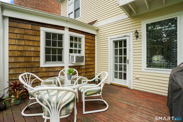 1270 Saybrook Road, Haddam, CT 06438
